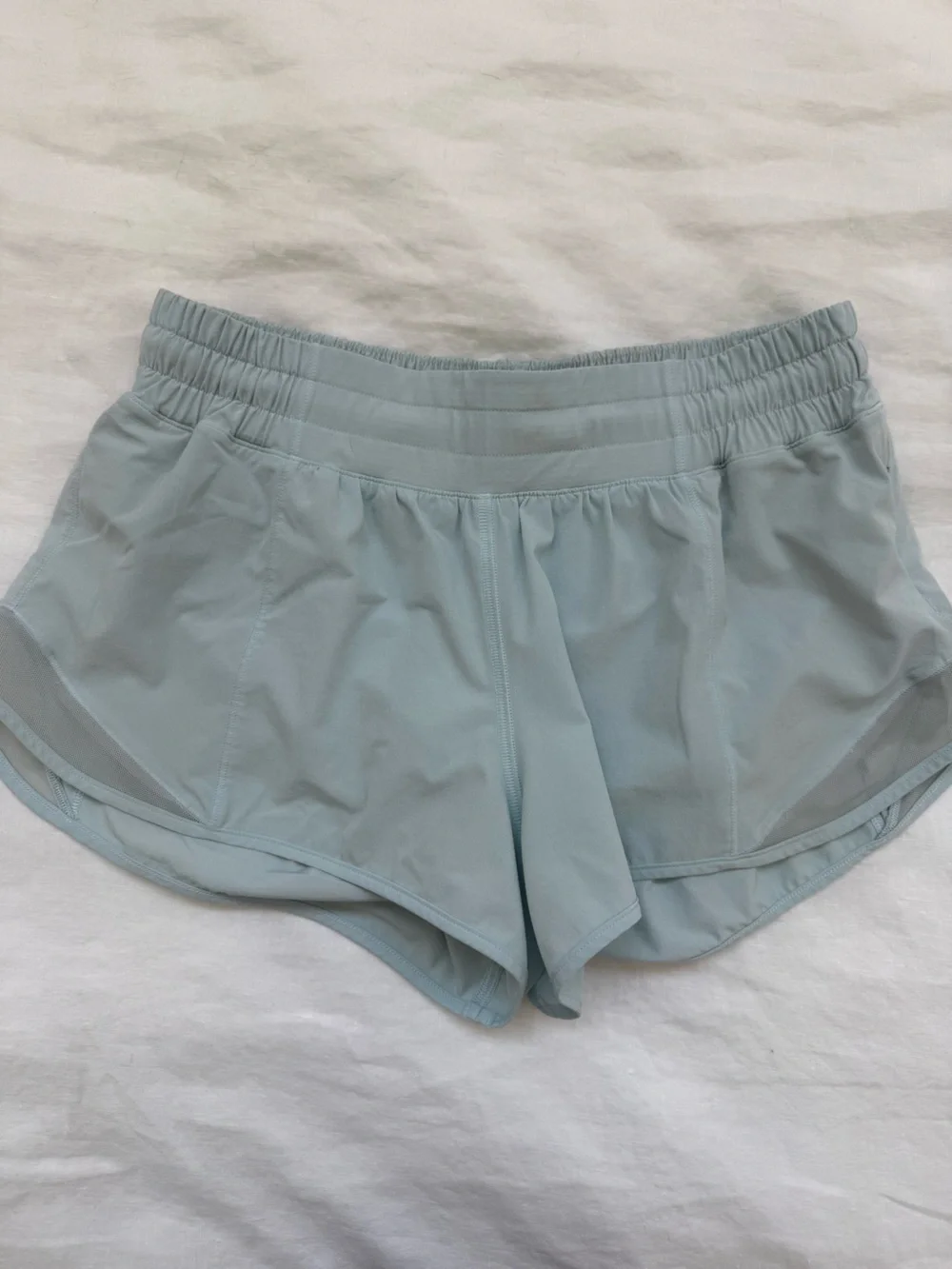Lululemon Light Blue Hotty Hot low-rise short